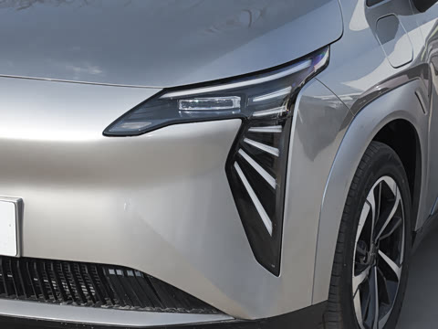 2025�� Plus 510 ������ 58.9kWh