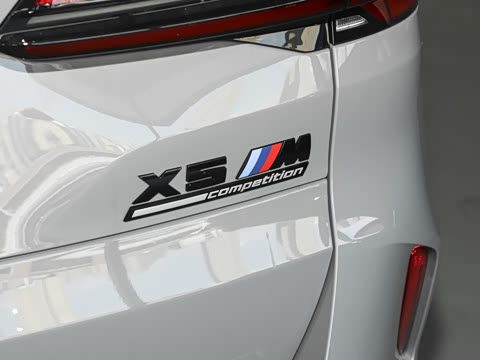 2023�� X5 M ������