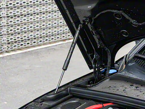 2025�� 200���������� 40 TFSI ���������� B&O ��ҹ��