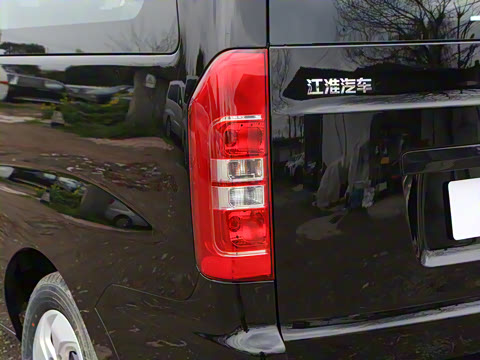 2025�� PLUS 1.5T �ֶ����ʰ� 7/8��