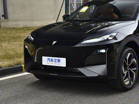 2025�� 628Max ��ΪǬ���Ǽ�ADS SE�����