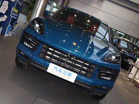 2025�� Cayenne 3.0T