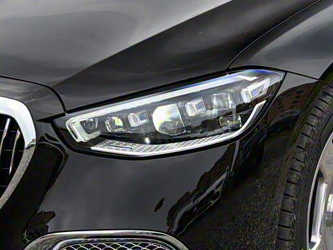 2025�� �Ŀ� S 680 4MATIC