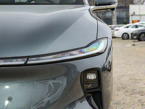 2025�� �������̰� 230�콢��