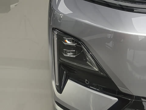 2025�� ����Ultra+