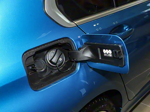 2025�� 325Li M�˶���װ