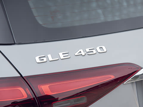 2025�� GLE 450 4MATIC ������