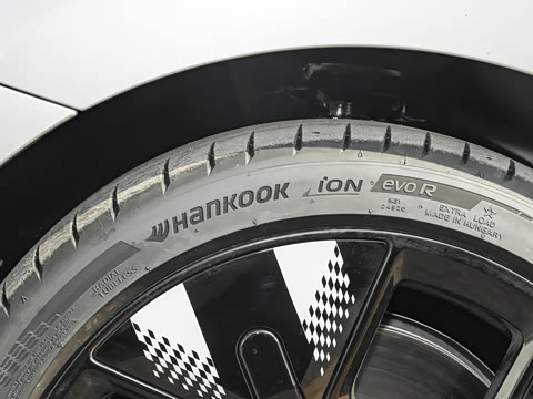 2025�� JOHN COOPER WORKS