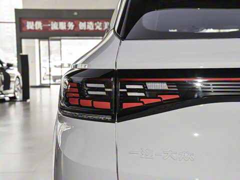 2025�� ������