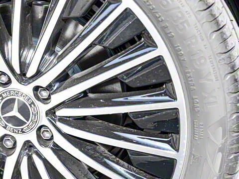 2025�� CLE 300 4MATIC �����ͽ��ܳ�