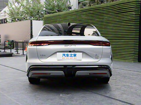 2025�� EV ���������״��콢��