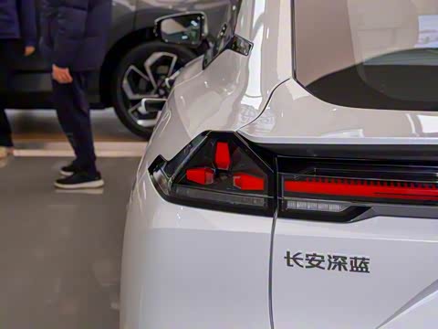 2025�� 300Ultra  �����Ǽ�AD PRO���̰�