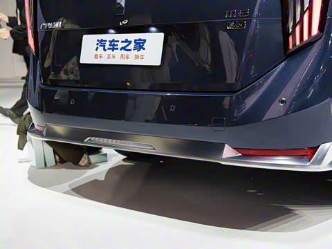 2025�� Ǭ��ϵ�� Ultra ͷ�Ȳ�