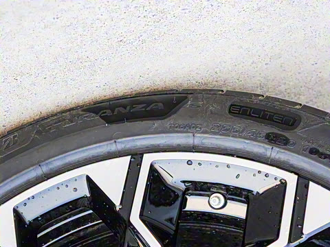 2025�� xDrive30L ������ M�˶���װ