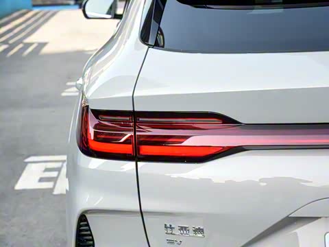 2025�� EV �Ǽݰ� 520km ������