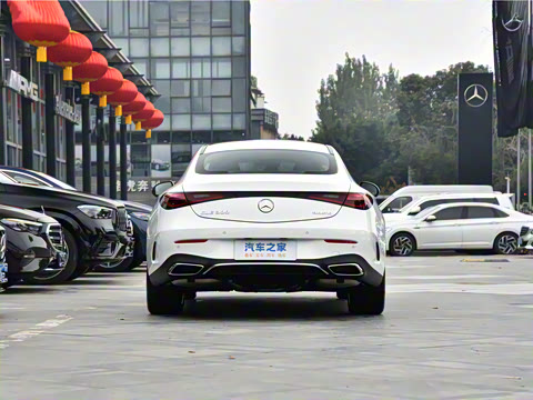 2025�� CLE 300 4MATIC �����ͽ��ܳ�