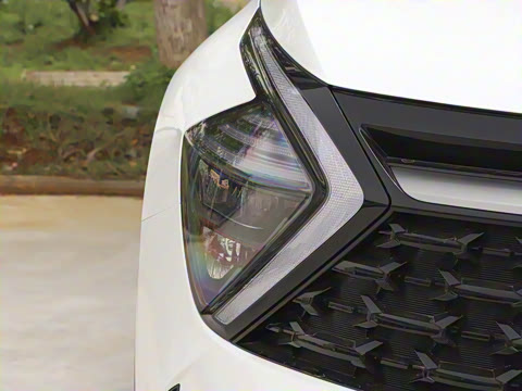 2025�� 2.0T �������������