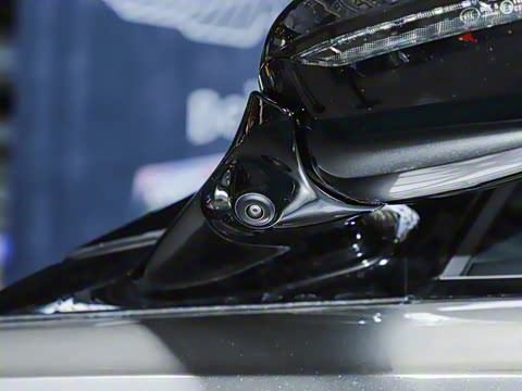 2025�� 4.0T V8 Coupe