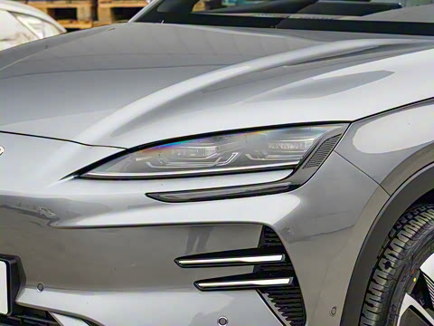 2025�� EV �Ǽݰ� 520km �����