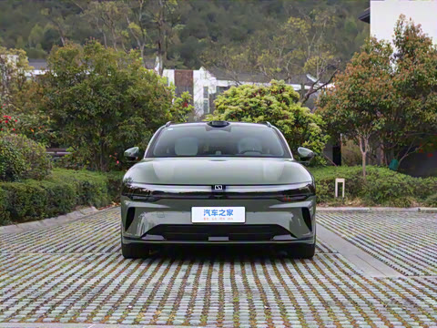 2025�� �����������Ǽݰ� 100kWh