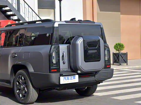 2025�� 2.0TD XWD �Զ�����+�ӳ��� 7��