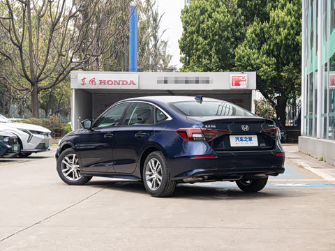 2025�� 240TURBO CVT ��ȤPlus