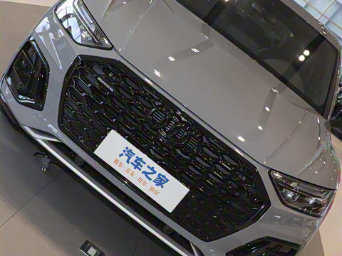 2025�� quattro 45�����ذ� 40 TFSI ������