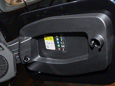 2023�� eDrive50L ����M�˶���װ