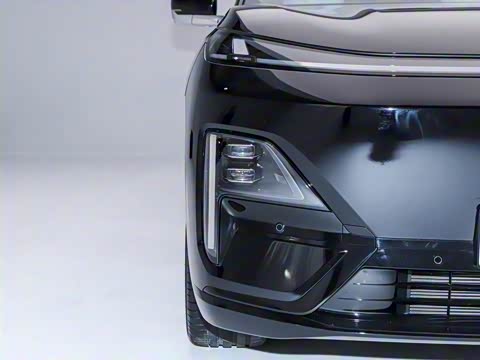 2025�� ����Ultra+ �߶���