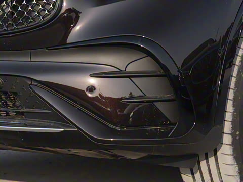 2025�� GLC 300 L 4MATIC ������ 7��