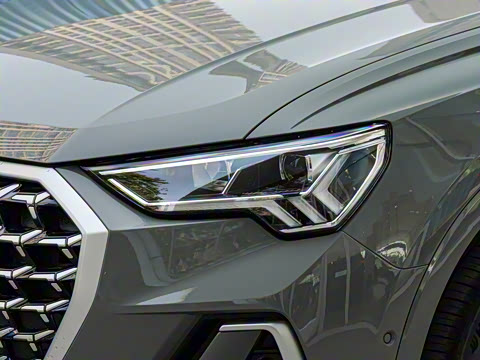 2025�� quattro 45�����ذ� 35TFSI ʱ�ж�����