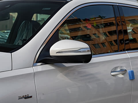 2025�� AMG GLE 53 4MATIC+