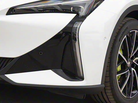 2025�� 560MAX 185kW