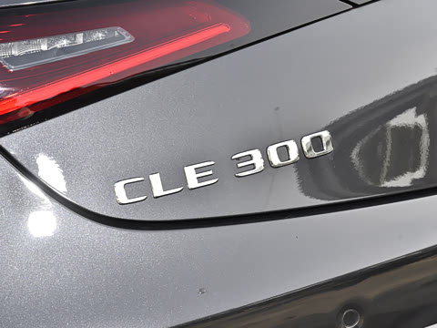2025�� CLE 300 4MATIC �����ͽ��ܳ�