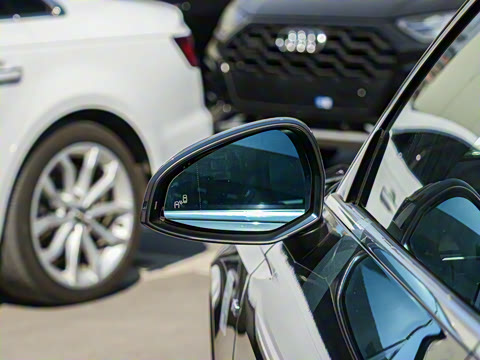 2025�� 200���������� 40 TFSI ʱ�ж�����