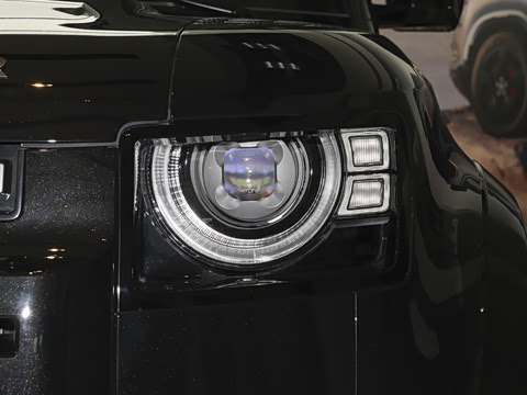 2025�� 130 3.0T P400 Զ���ر��