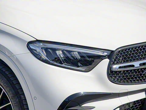 2025�� �Ŀ� GLC 300 L 4MATIC ������ 5��