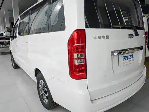 2023�� PLUS 1.8L 9�����˰�CNG