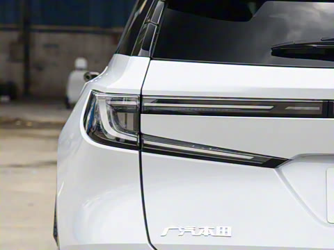 2025�� ����������Max