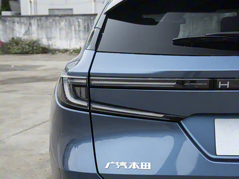 2025�� ����������Max