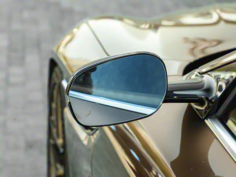 2025�� 4.0T V8 Volante