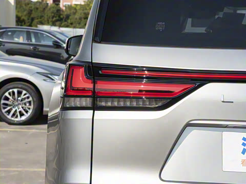 2025�� 700h ����