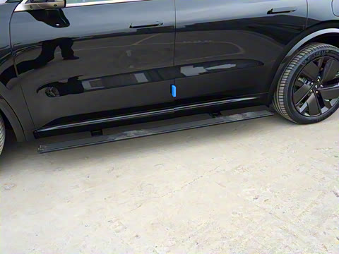 2025�� Ultra ���ܻ��°�