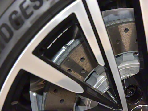 2023�� 3.0T Trofeo