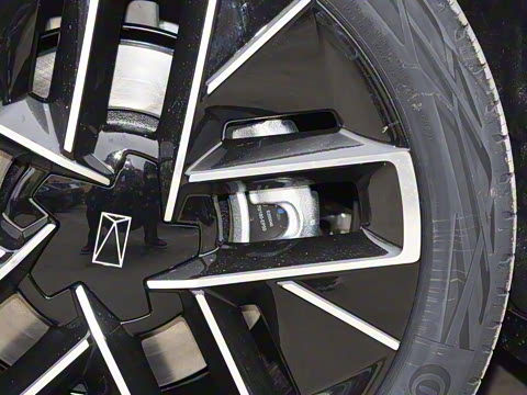 2025�� Ultra ���������