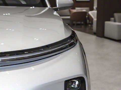 2025�� Ultra ���ܻ��°�