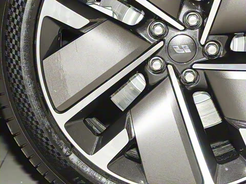 2025�� Ultra ���ܻ��°�