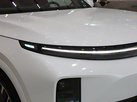 2025�� Ultra ���ܻ��°�