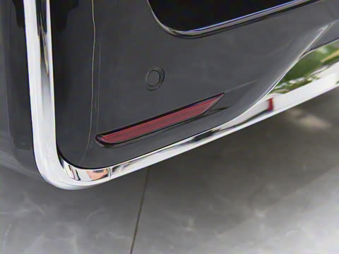 2025�� 2.0T ��; 7��