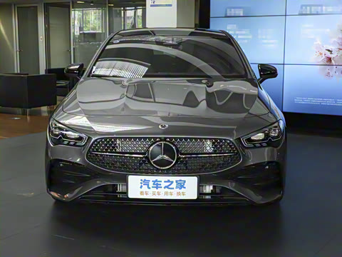 2025�� CLA 260 4MATIC